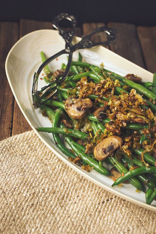 Sautéed Green Beans with Caramelized Leeks