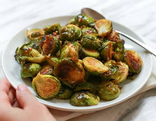 Whole 30 Crispy Garlic Brussels Sprouts