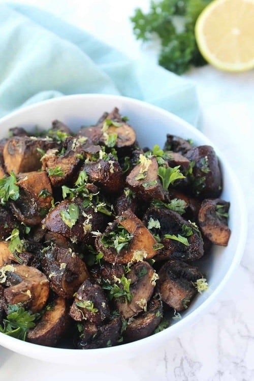 Whole30-Balsamic-Roasted-Mushrooms