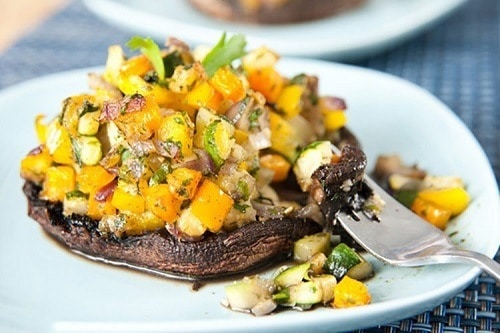 Whole30-Veggie-Stuffed-Portobello-Mushrooms