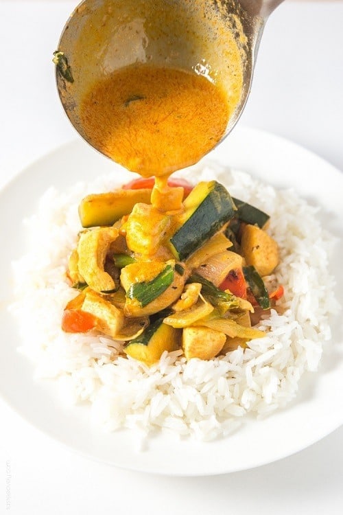 Whole30-Coconut-Chicken-Thai-Curry