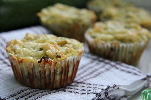 keto-low-carb-zucchini-cheese-muffins